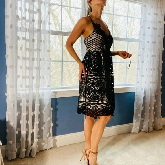 chinese dress ladies Surreal Lace-Up Back Tulle Midi Dress Sage main image 0